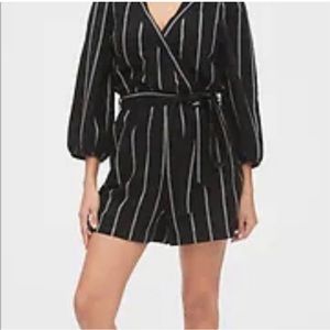Gap Striped Black/White Linen Blend Romper Size 4